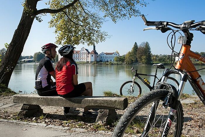 Am Inn lässt es sich hervorragend radeln (Foto: Franz Murauer)