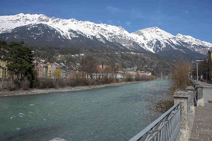 Der Inn bei Innsbruck (Foto: Angela Fuchs / Tirol Werbung)