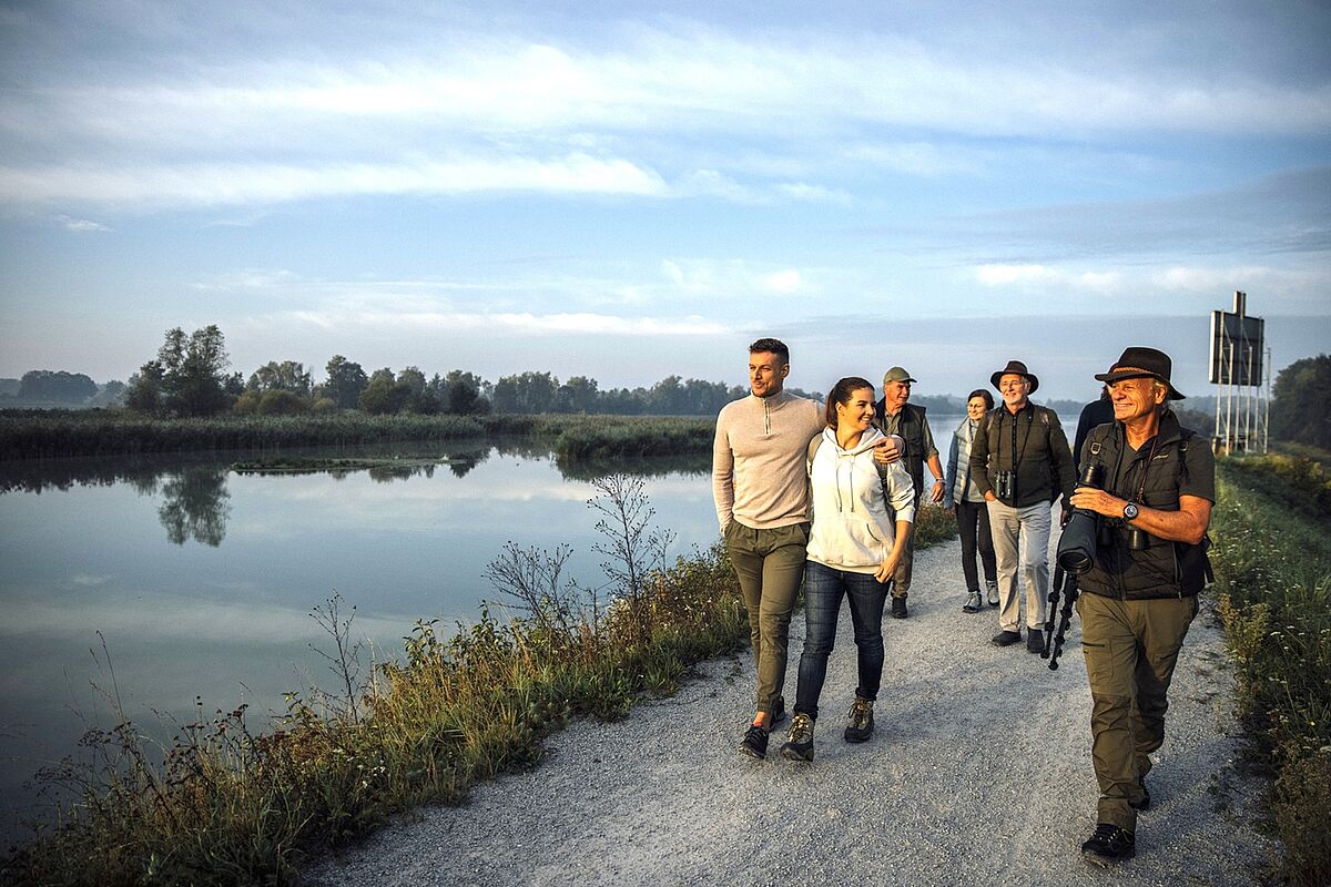 Beim Naturschauspiel grenzenlos die Natur entdecken. (Foto: Oberösterreich Tourismus - Innviertel Tourismus - Tom Son) Beim Naturschauspiel grenzenlos die Natur entdecken. (Foto: Oberösterreich Tourismus - Innviertel Tourismus - Tom Son)