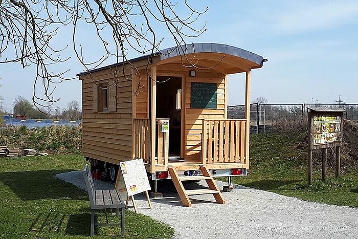 Mit dem Natour-Wagon kommt die Umweltstation auch in die Schule. (Foto: Isolde Ulbig)