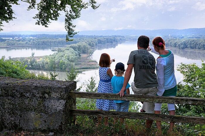 Aussicht an der Salzachmündung (Foto: Tourismusverb. Ostbayern)