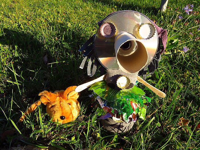 Müllmonster Mupf und die kleine Maus erzählen ihre Geschichte.