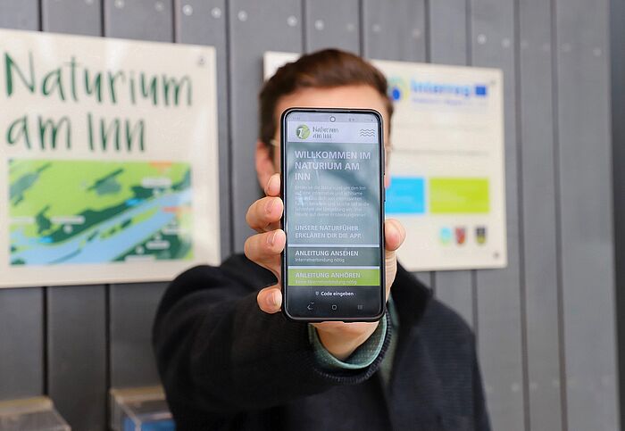 Jetzt auf dem Smartphone: die Naturium-App. (Foto: Landkreis Rottal-Inn)