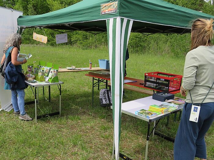 Die Insekten-Station der Zoologischen Gesellschaft Braunau und des BUND Naturschutz Kreisgruppe Rottal-Inn. (Foto: Naturium)