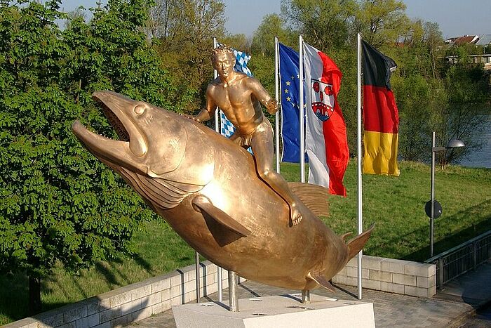 Aenus-Skulptur in Simbach am Inn (Foto: Stadt Simbach)
